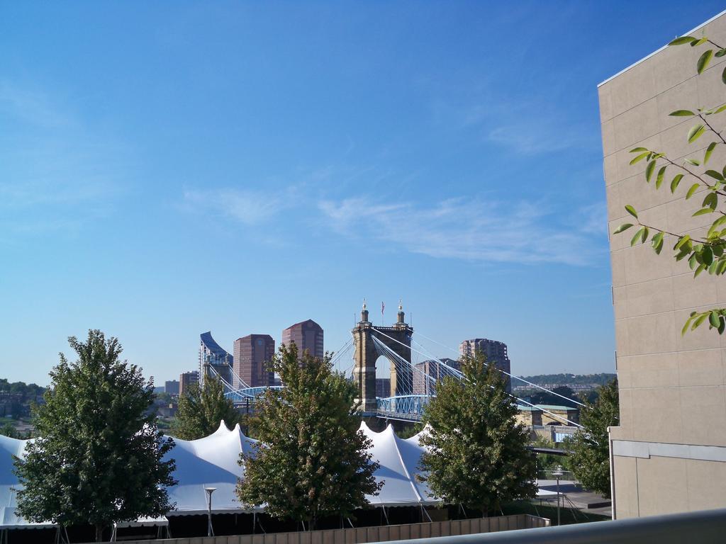 Aparthotel Bridgestreet At Current At The Banks Cincinnati Exteriér fotografie